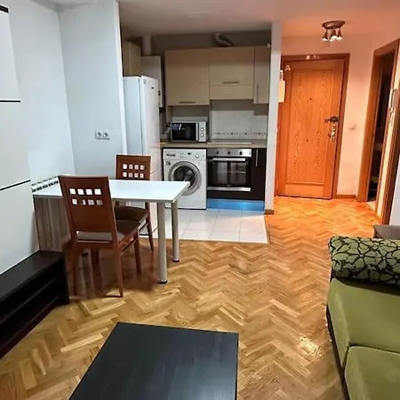 Alquiler De Piso Tipo Estudio Apartment *